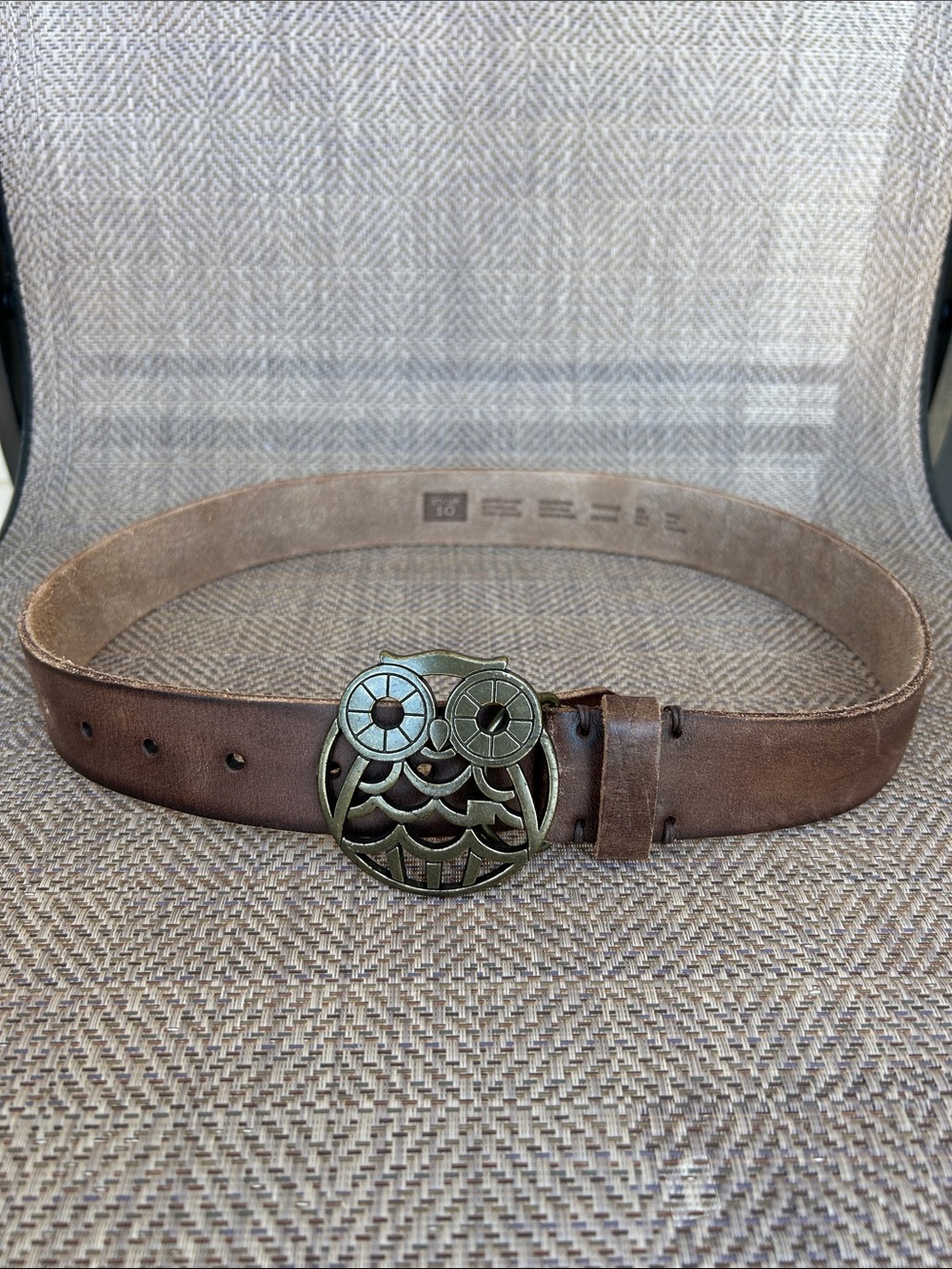 STAMP 10 Brown Leather Women’s Belt with Decorative Owl Buckle. Size Small